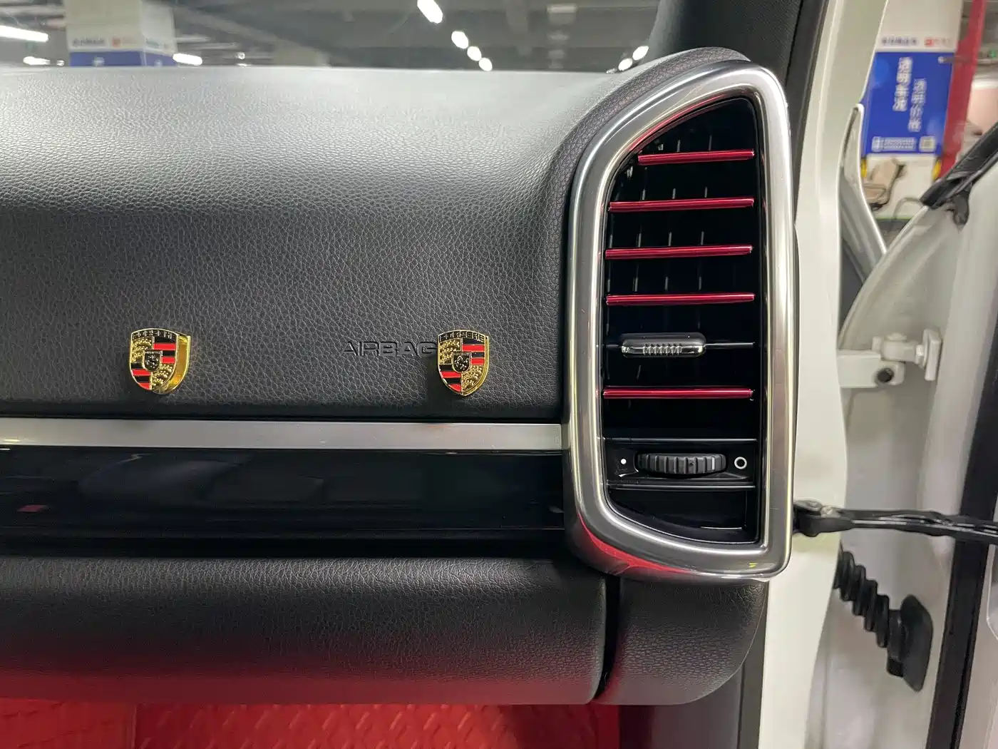 Porsche Cayenne 2011 Cayenne 3.0T фото 22