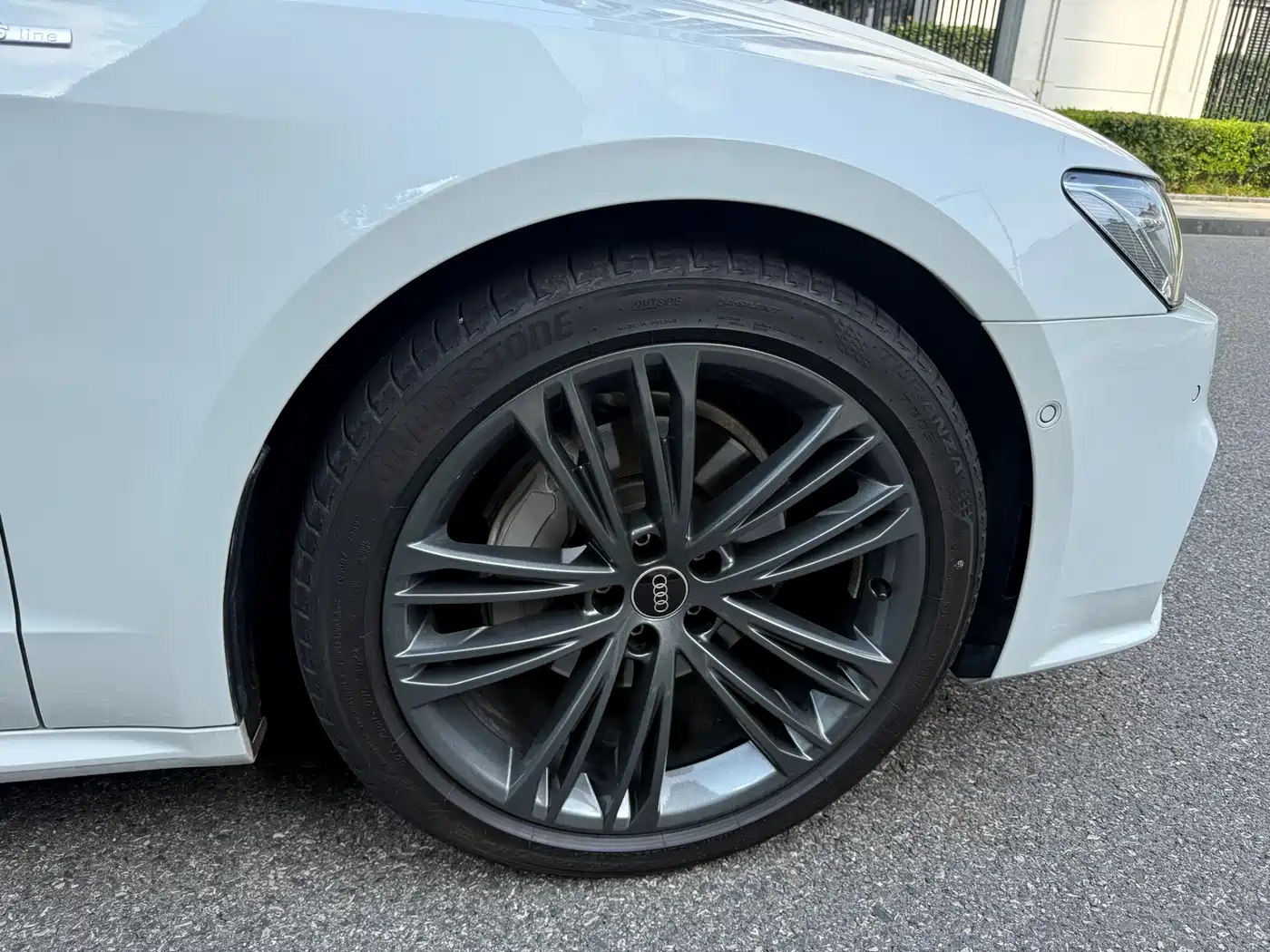 Audi A7 2023 Model 45 TFSI Premium Selection Edition фото 20