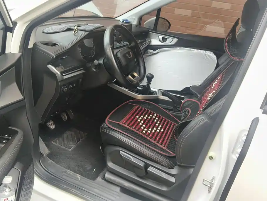 Wuling Motors Wuling Jiachen 2025 2022 1.5L Manual Joy Elite