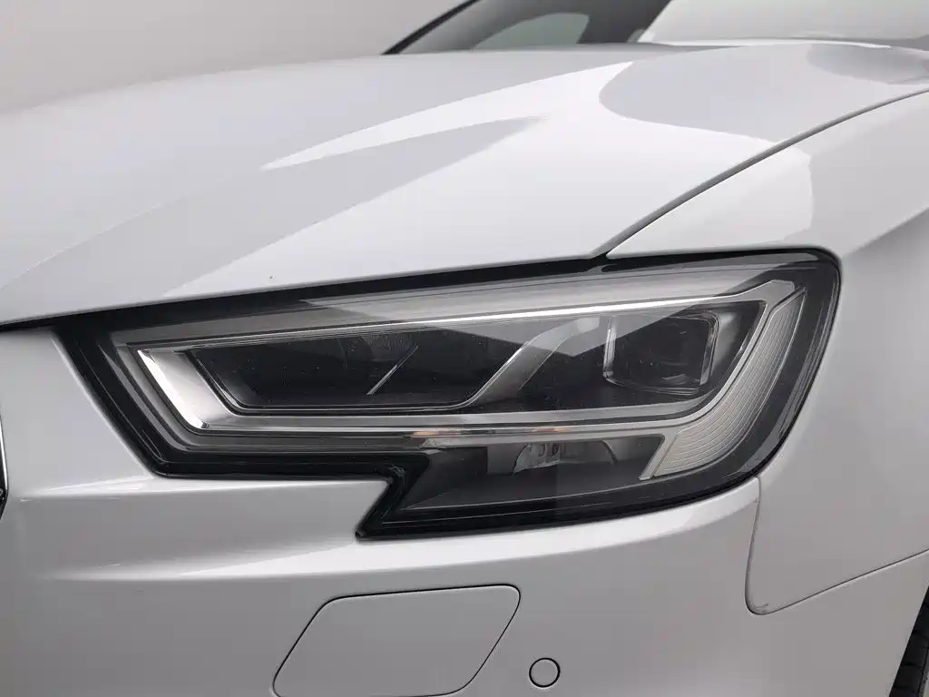 Фото 7 - Audi A3
