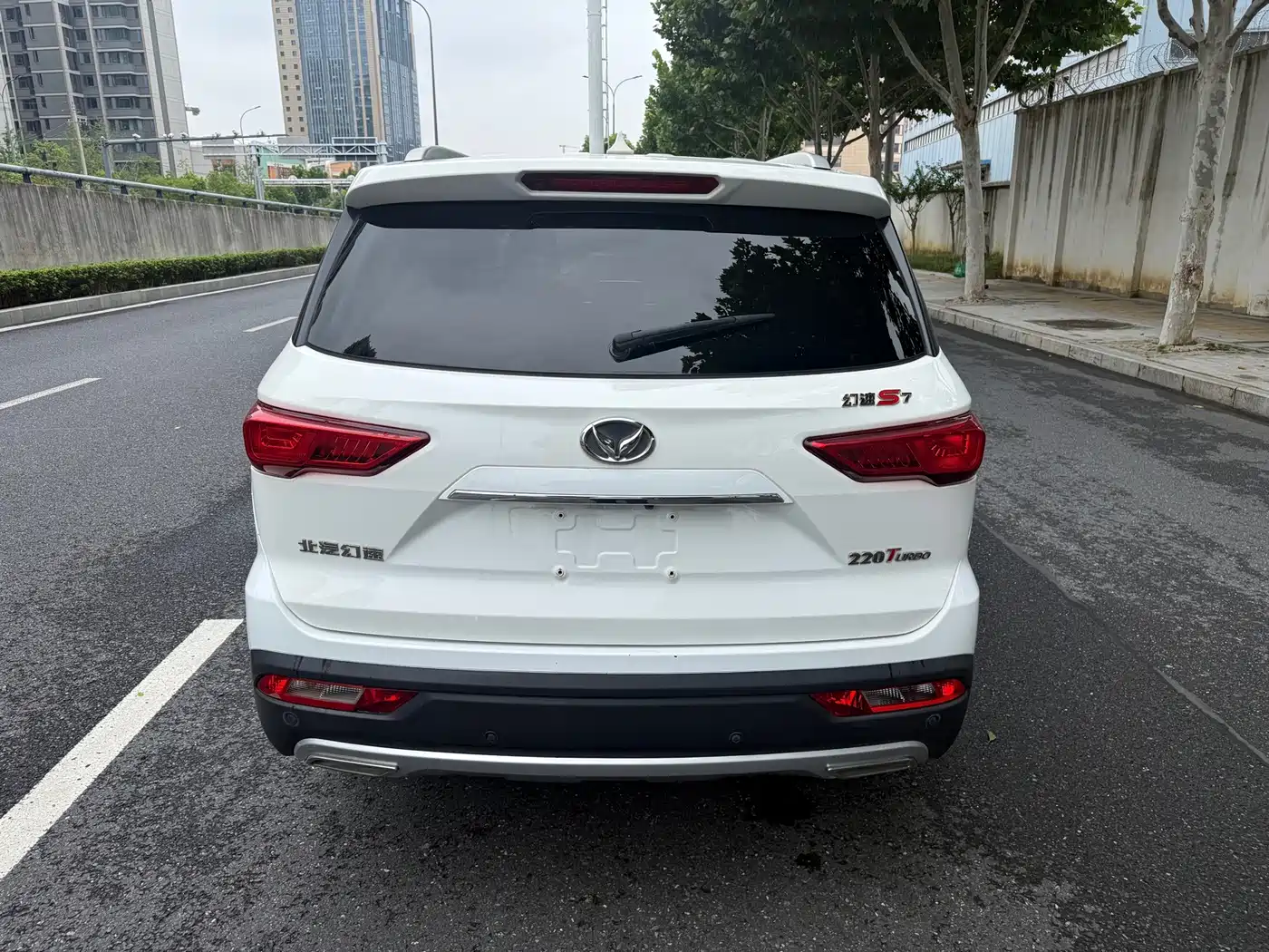 BAIC Huansu S7 2018 2018 1.5T Manual Premium