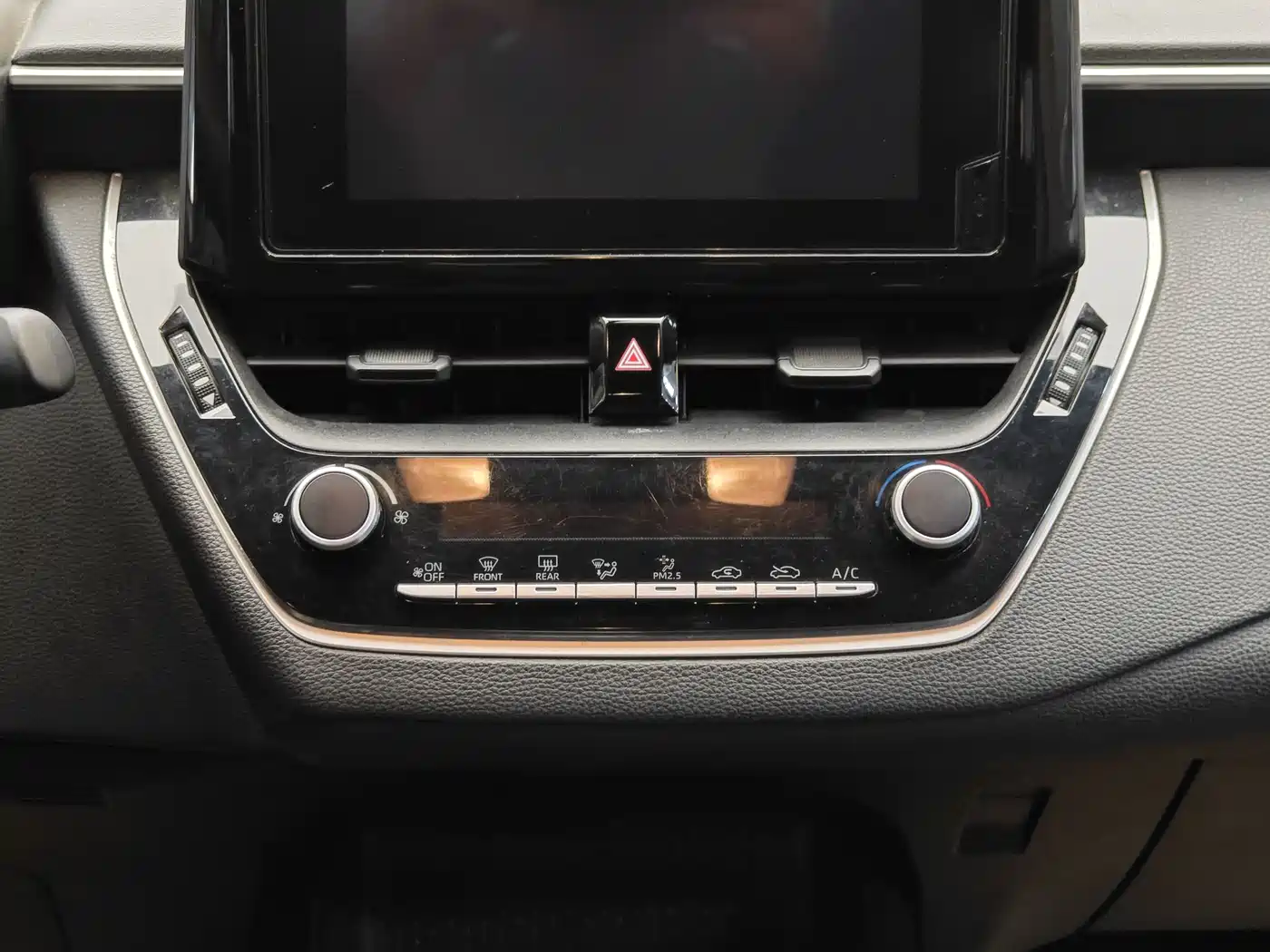 Toyota Levin 2022 TNGA 1.5L CVT Progressive Edition фото 17