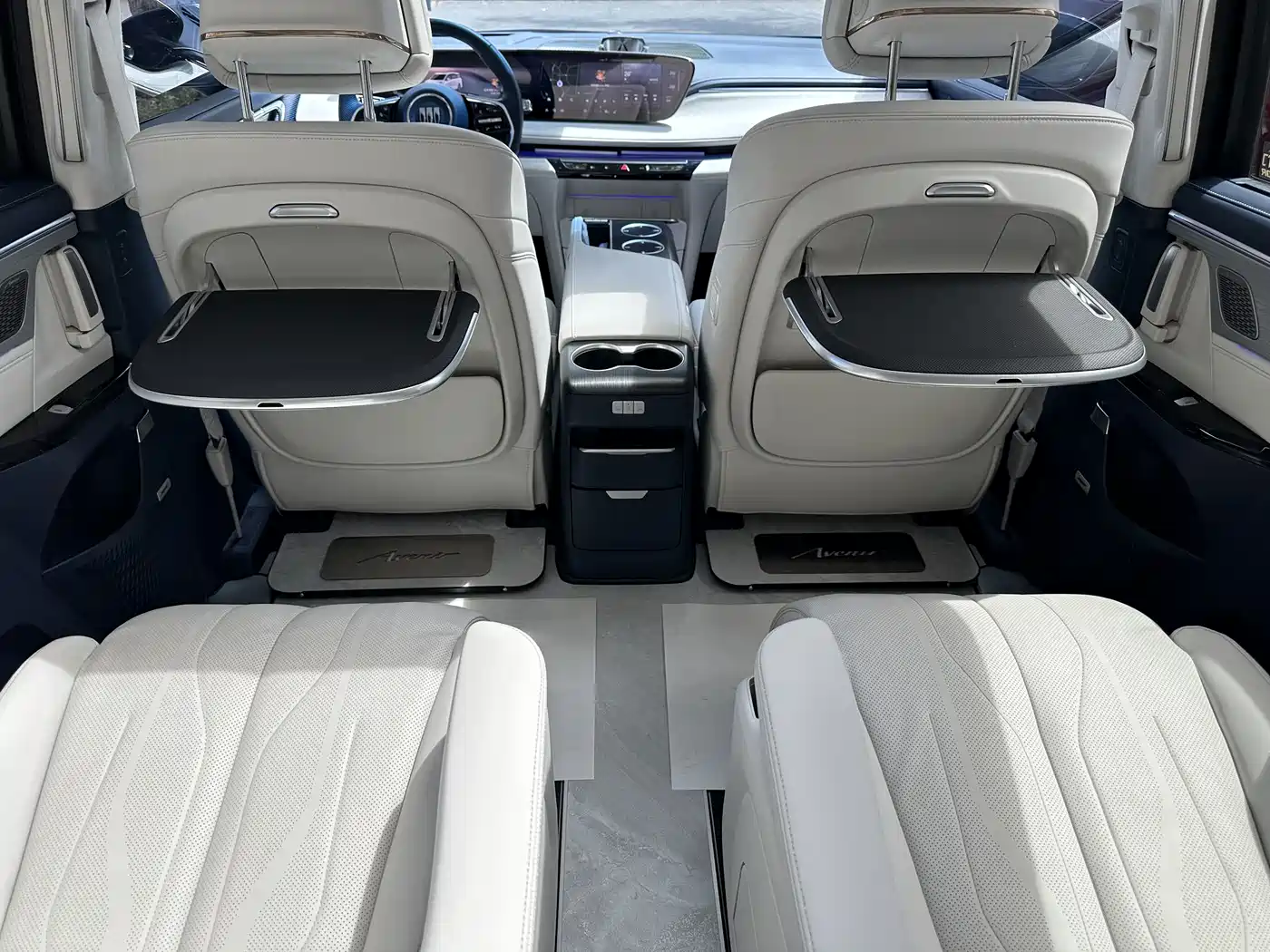 Buick GL8 New Energy 2024 Landglory Luxury Edition 7-Seater фото 25