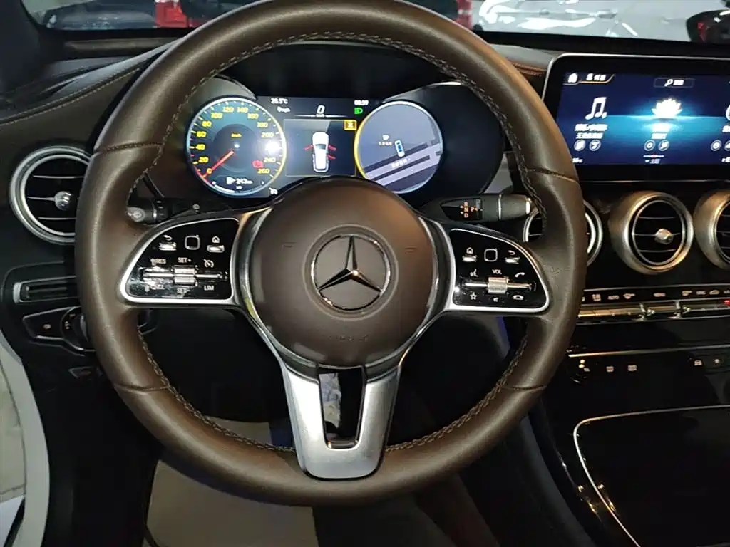 Mercedes-Benz GLC 2022 Facelift III GLC 260 L 4MATIC Dynamic фото 11
