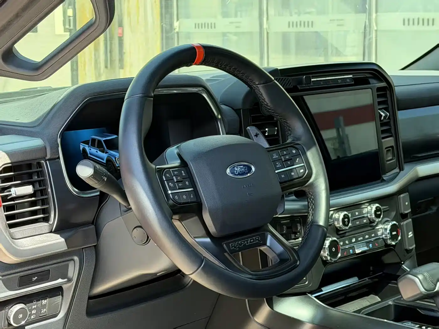FORD F-150 RAPTOR