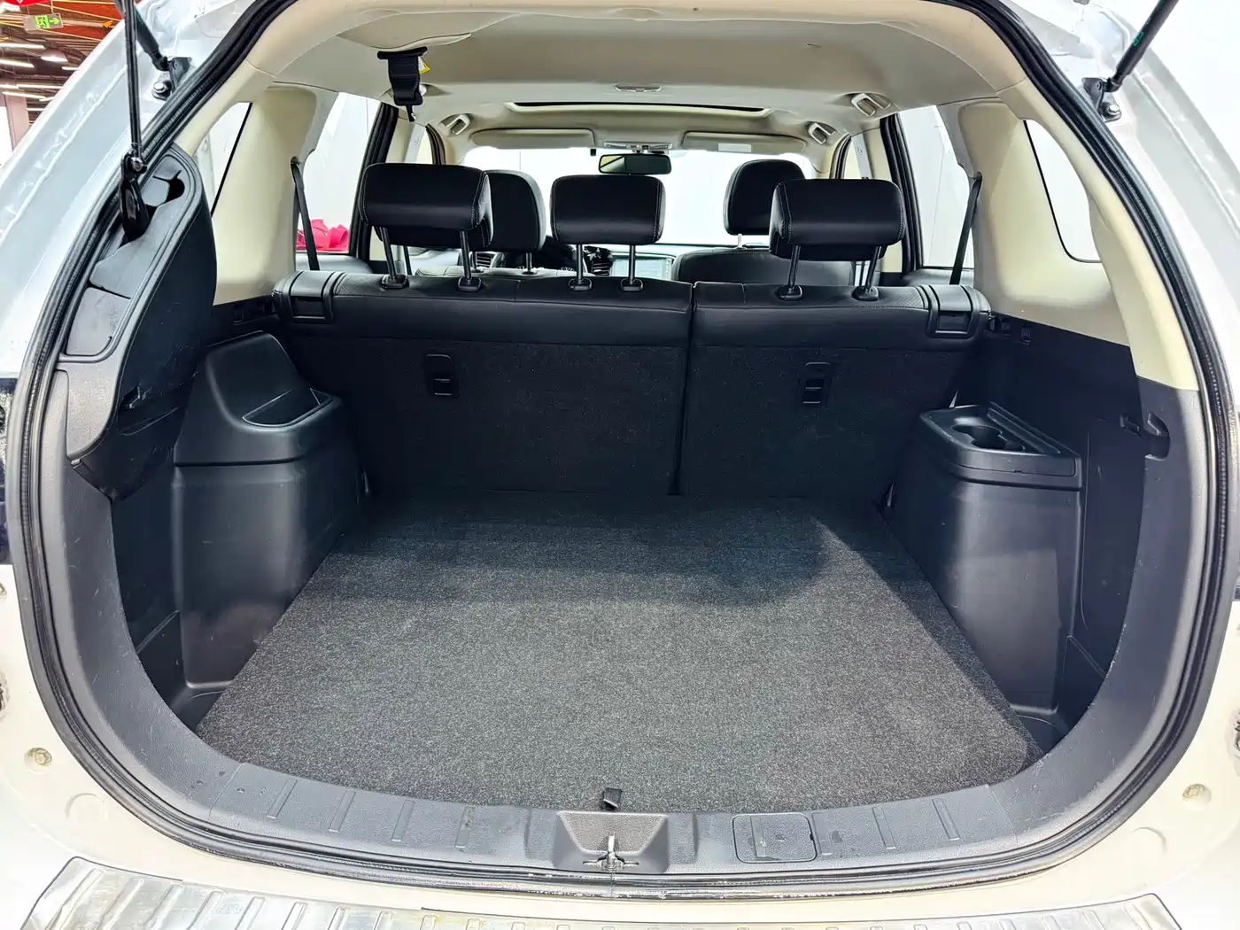 Mitsubishi Outlander 2018 2.4L 4WD Elite Edition 5-seater фото 23