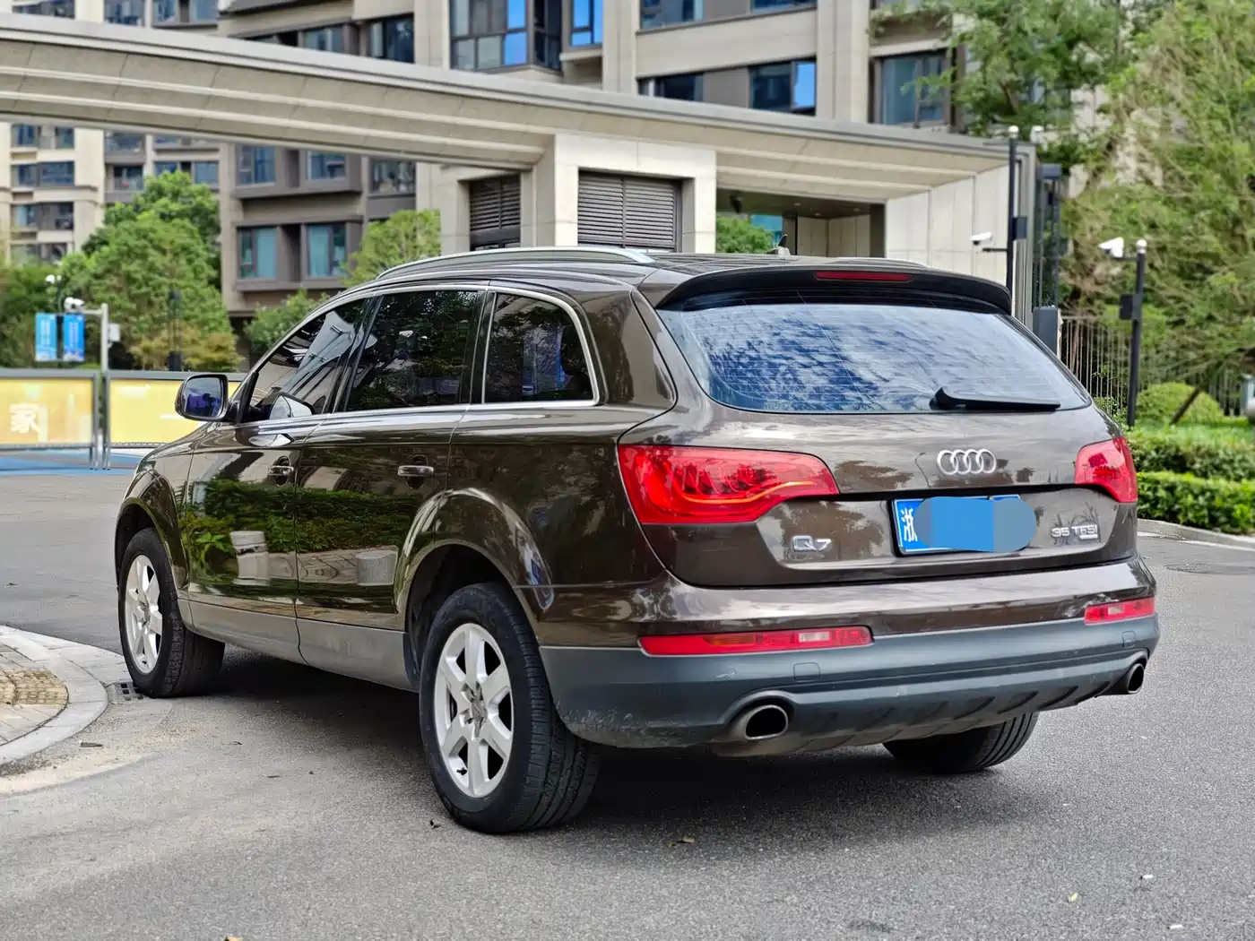 Audi Q7 2012 3.0 TFSI Technology (245kW) фото 10
