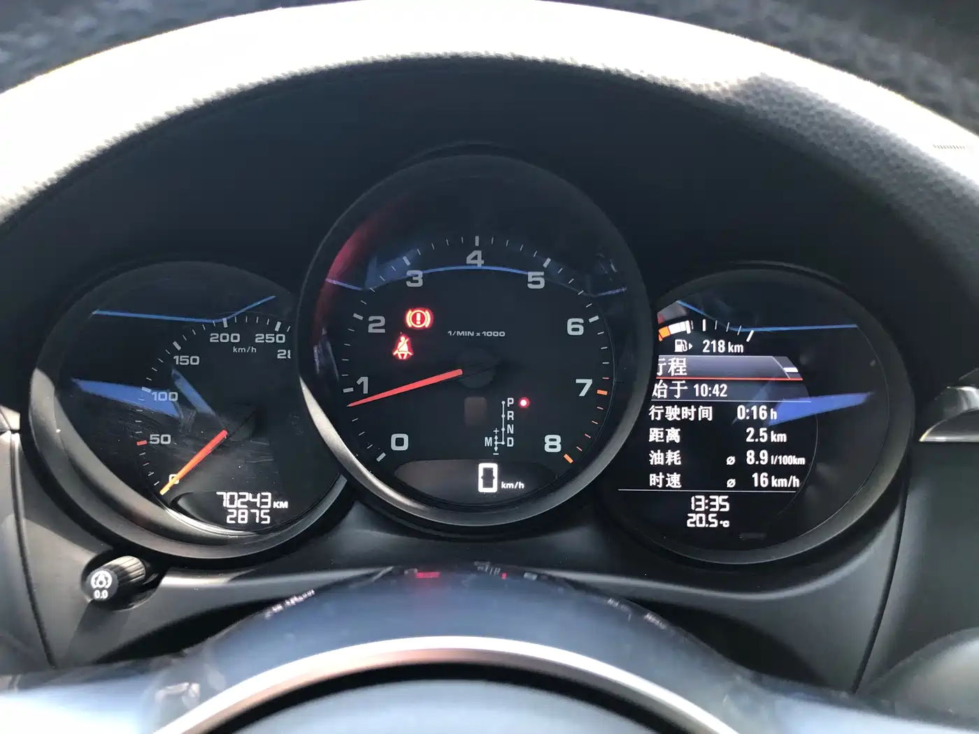 Porsche Macan 2016 Macan 2.0T фото 13