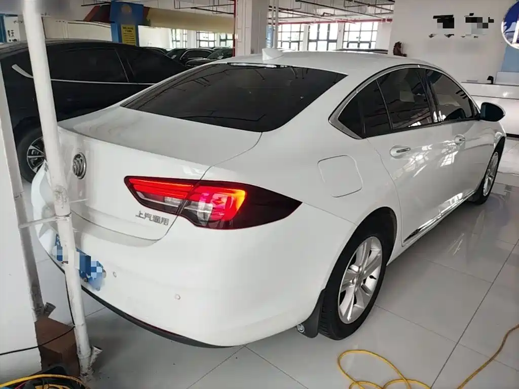 Buick Regal 2019 20T Elite China VI фото 7