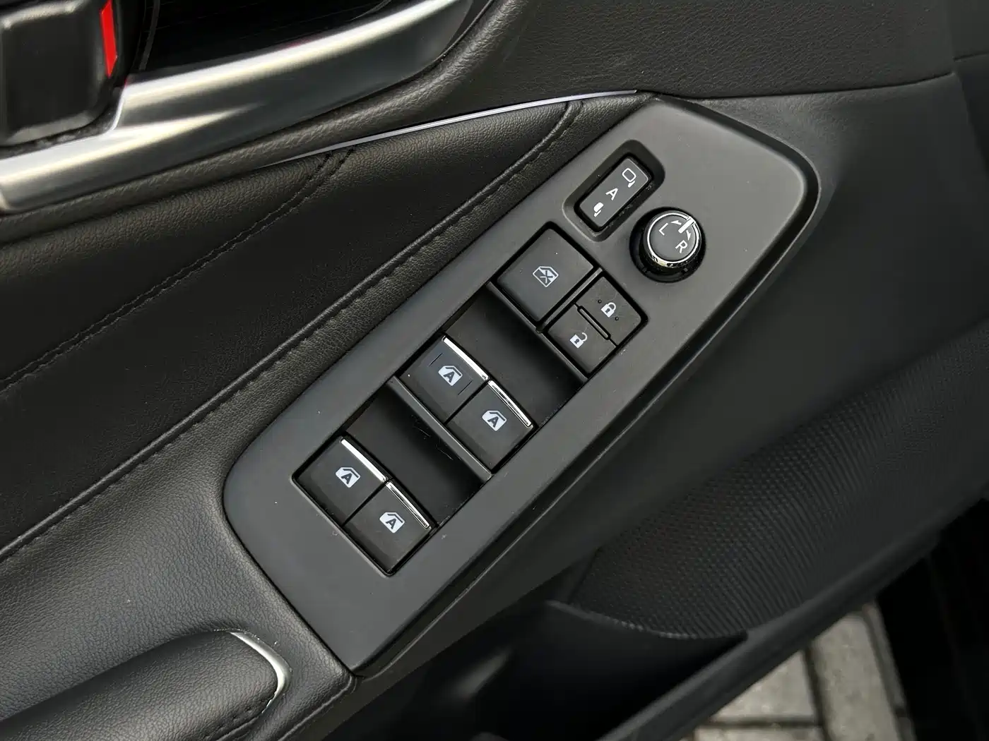 Toyota Avalon 2023 2.5L Luxury Edition фото 17