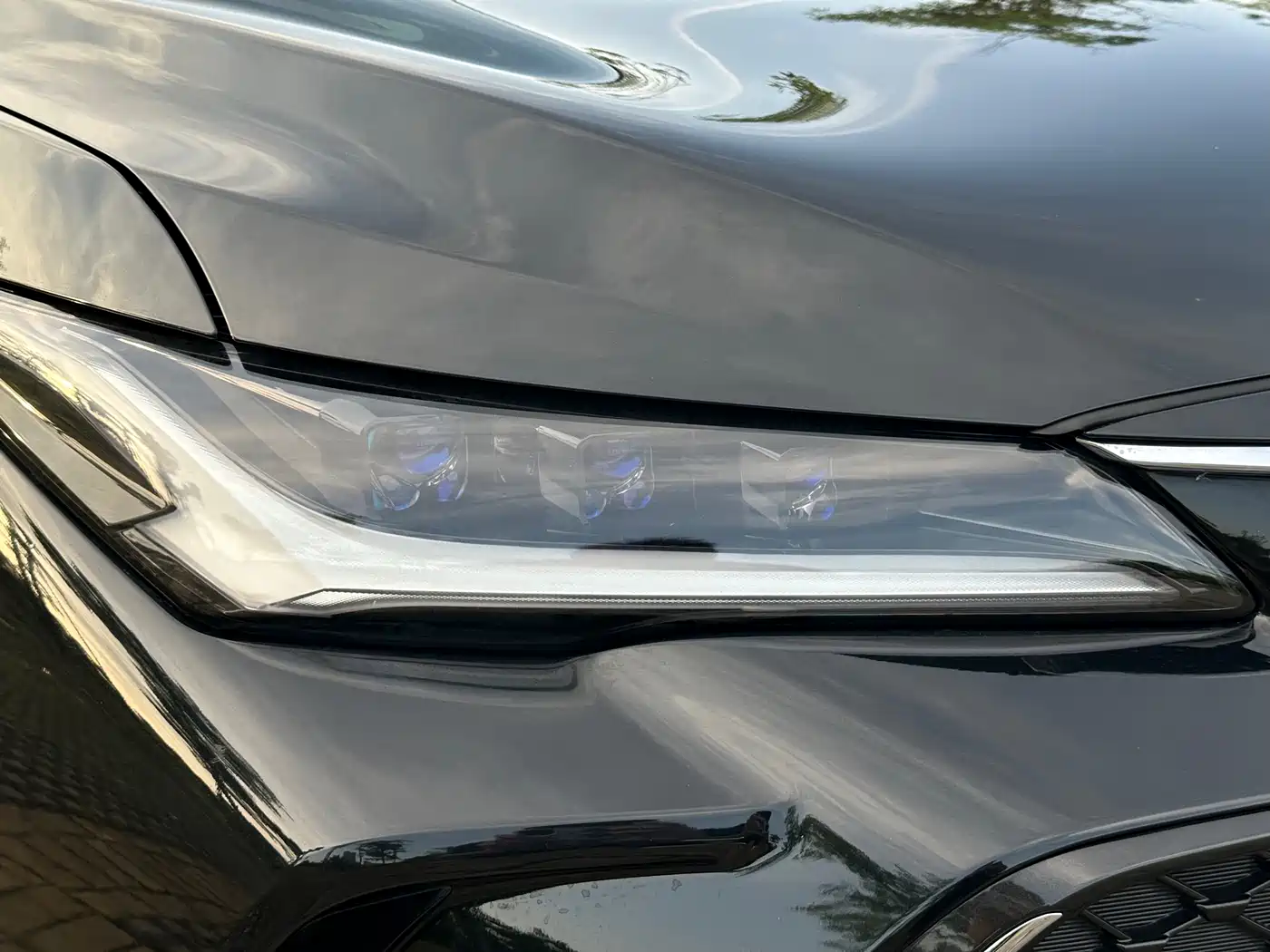 Toyota Avalon 2023 2.5L Luxury Edition фото 24