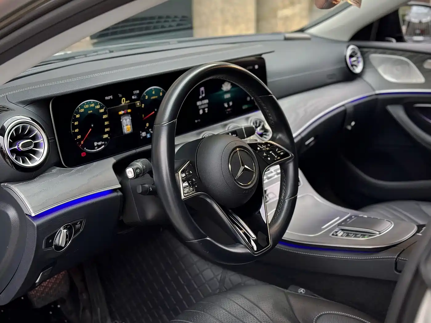Mercedes-Benz CLS 2022 CLS 300 Dynamic фото 12