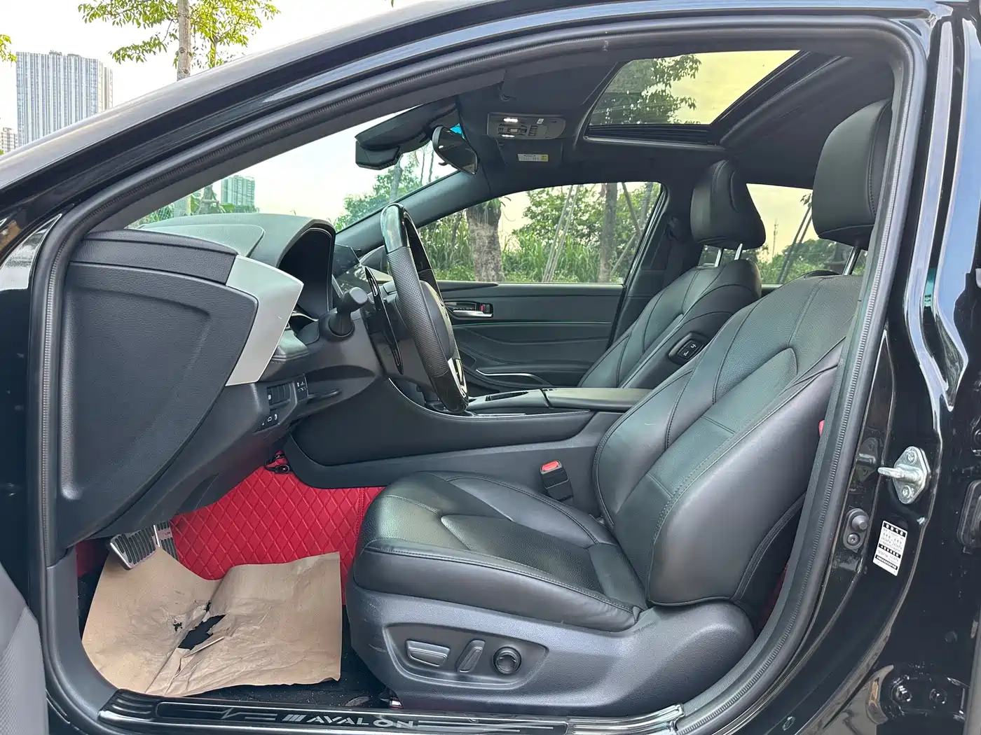 Toyota Avalon 2023 2.5L Luxury Edition фото 8