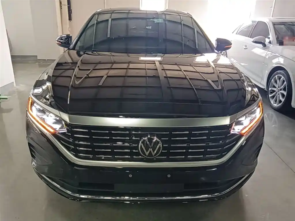 Volkswagen Passat 2026 Outstanding Edition 330TSI Elite Version фото 3