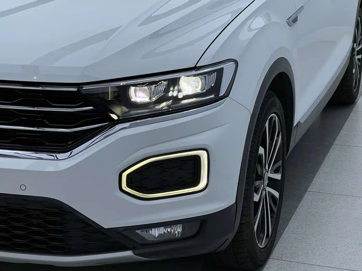 Volkswagen T-ROC 2021 280TSI DSG 4WD Luxury Connected фото 19