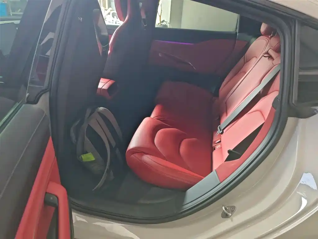 Xiaomi Auto Xiaomi SU7 2024 RWD Long Range Intelligent Driving Edition фото 17