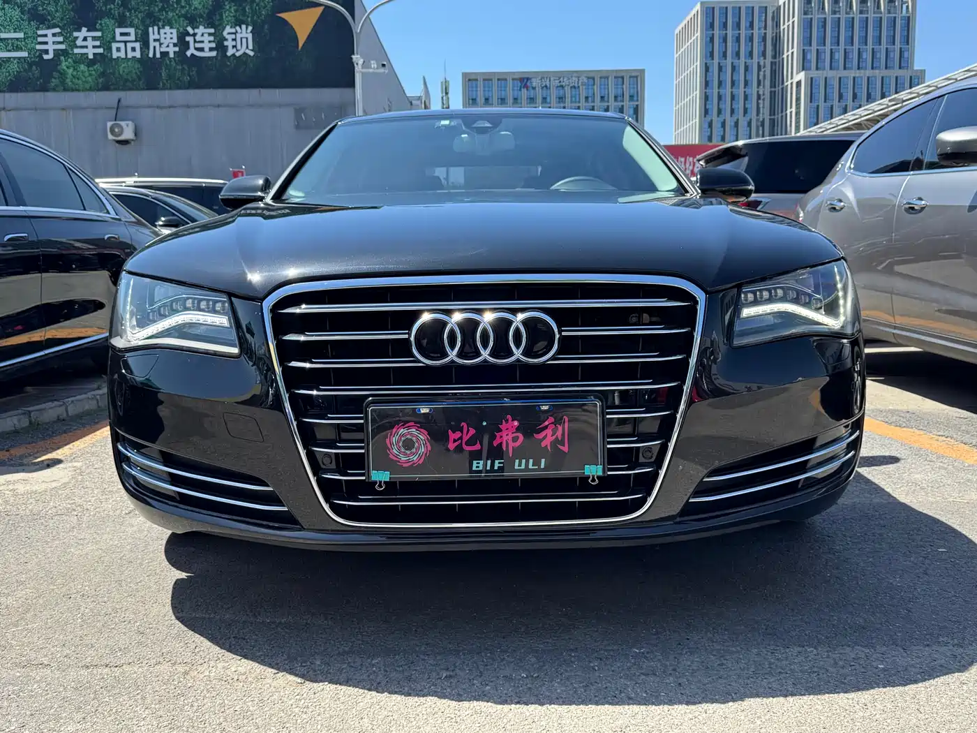 Audi A8 2011 A8L 3.0 TFSI quattro Comfort (213kW) фото 2