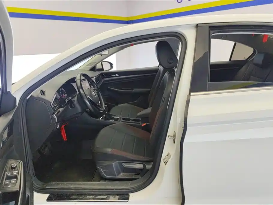 Volkswagen Bora 2019 Facelift 1.5L Automatic Elite China VI фото 9