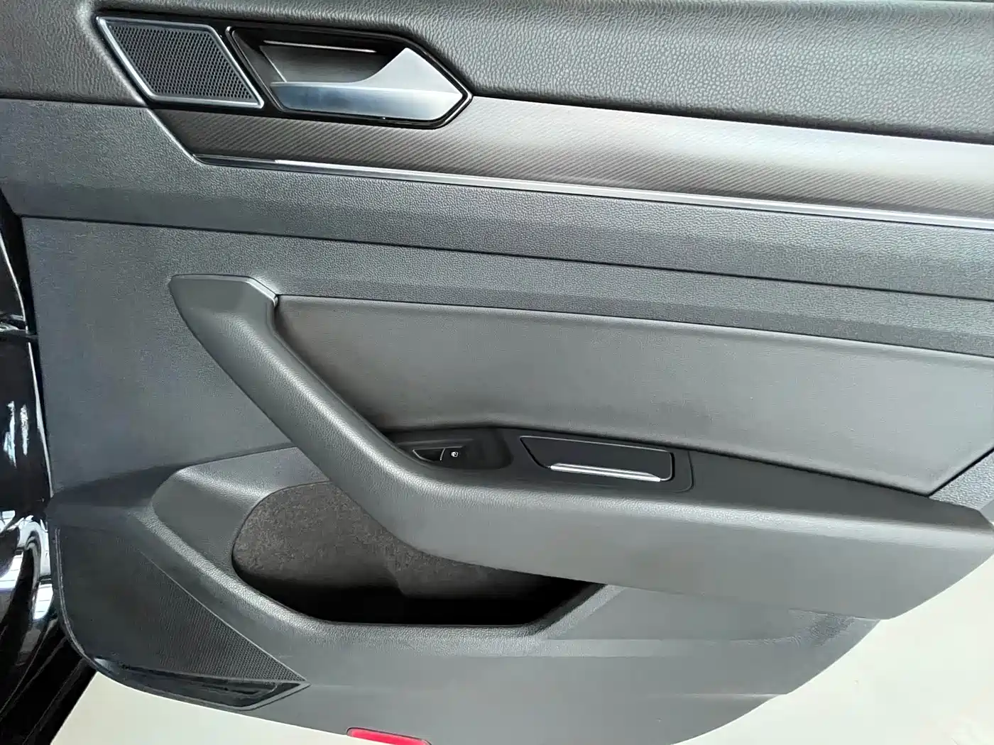 Volkswagen Magotan 2020 330TSI DSG Luxury фото 18