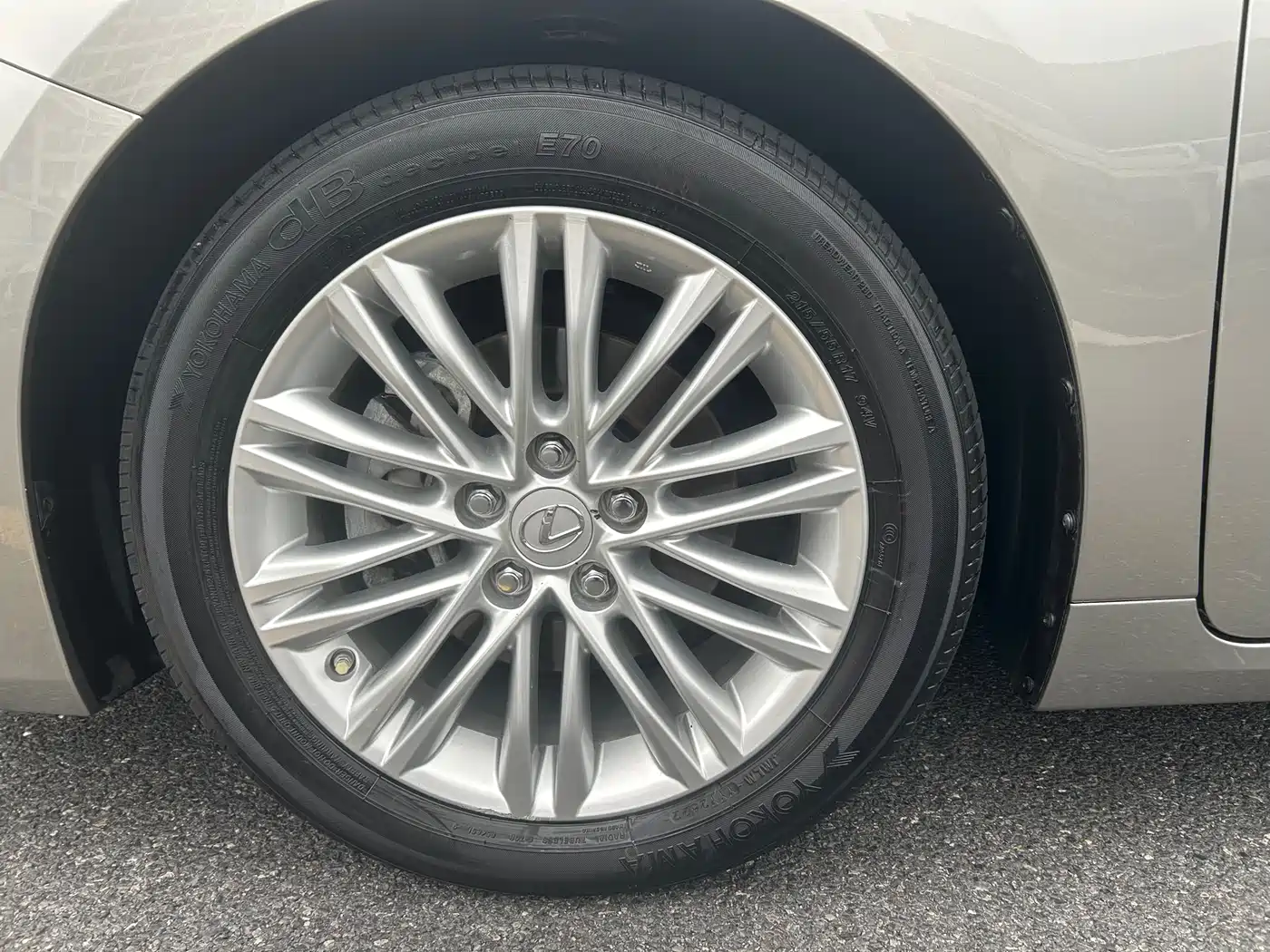 Lexus ES 2015 200 Elite Edition фото 6