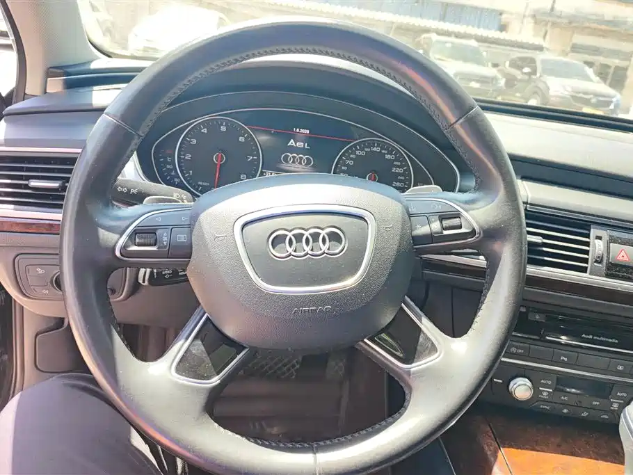 Audi A6L 2017 TFSI Comfort фото 15