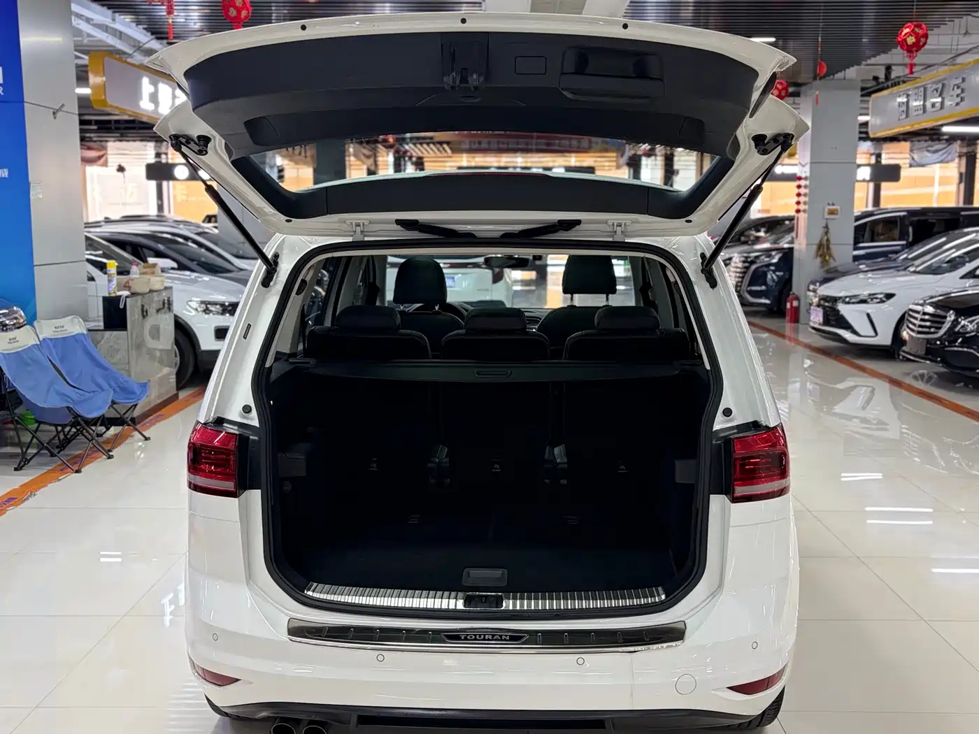 Volkswagen Touran 2021 Touran L 280TSI DSG Comfort Edition 7-seater фото 8