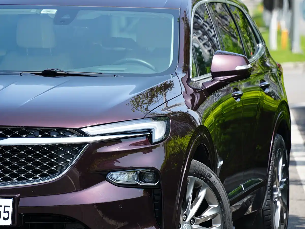 Фото 2 - Buick Enclave