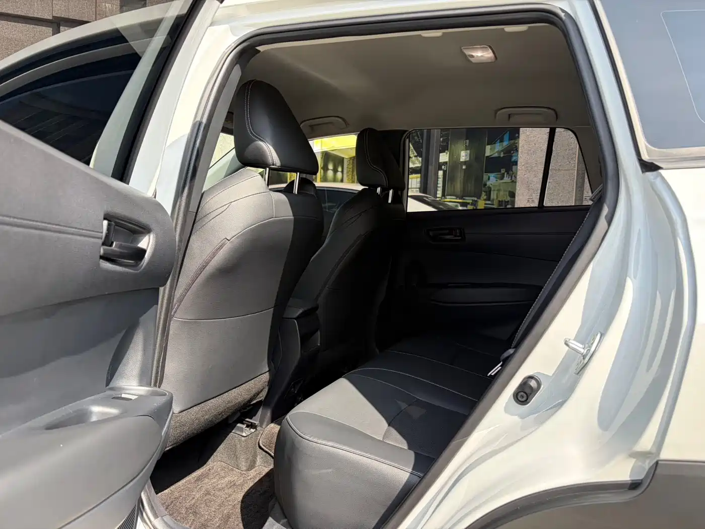 Toyota Frontlander 2024 2.0L CVT Elite Plus Edition фото 7