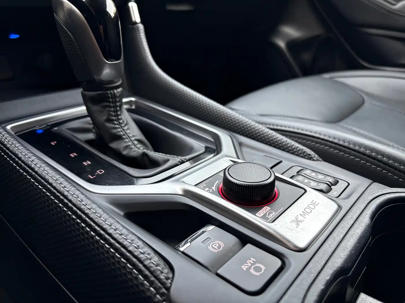 Subaru Forester 2020 2.0i Luxury Edition фото 10