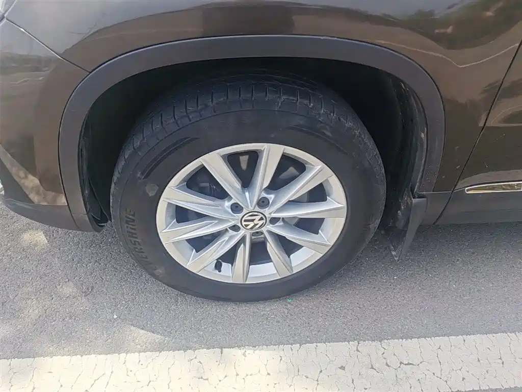 Volkswagen Tiguan 2015 1.8TSI Automatic 2WD Comfortline фото 23