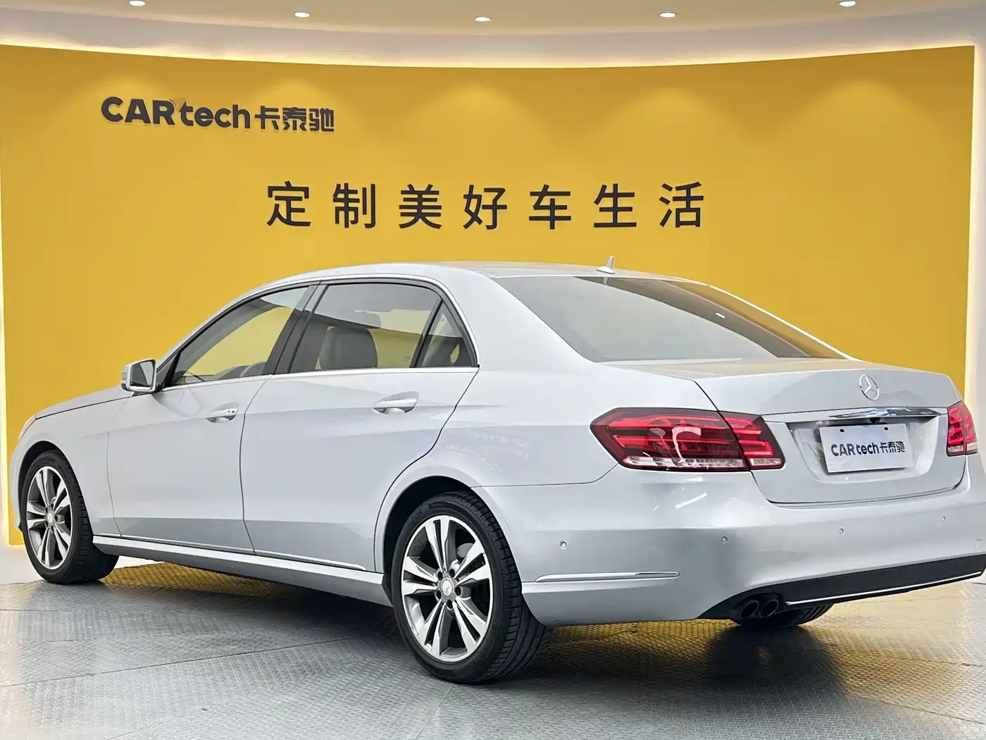 Mercedes-Benz E-Class 2014 E 260 L Sport фото 28
