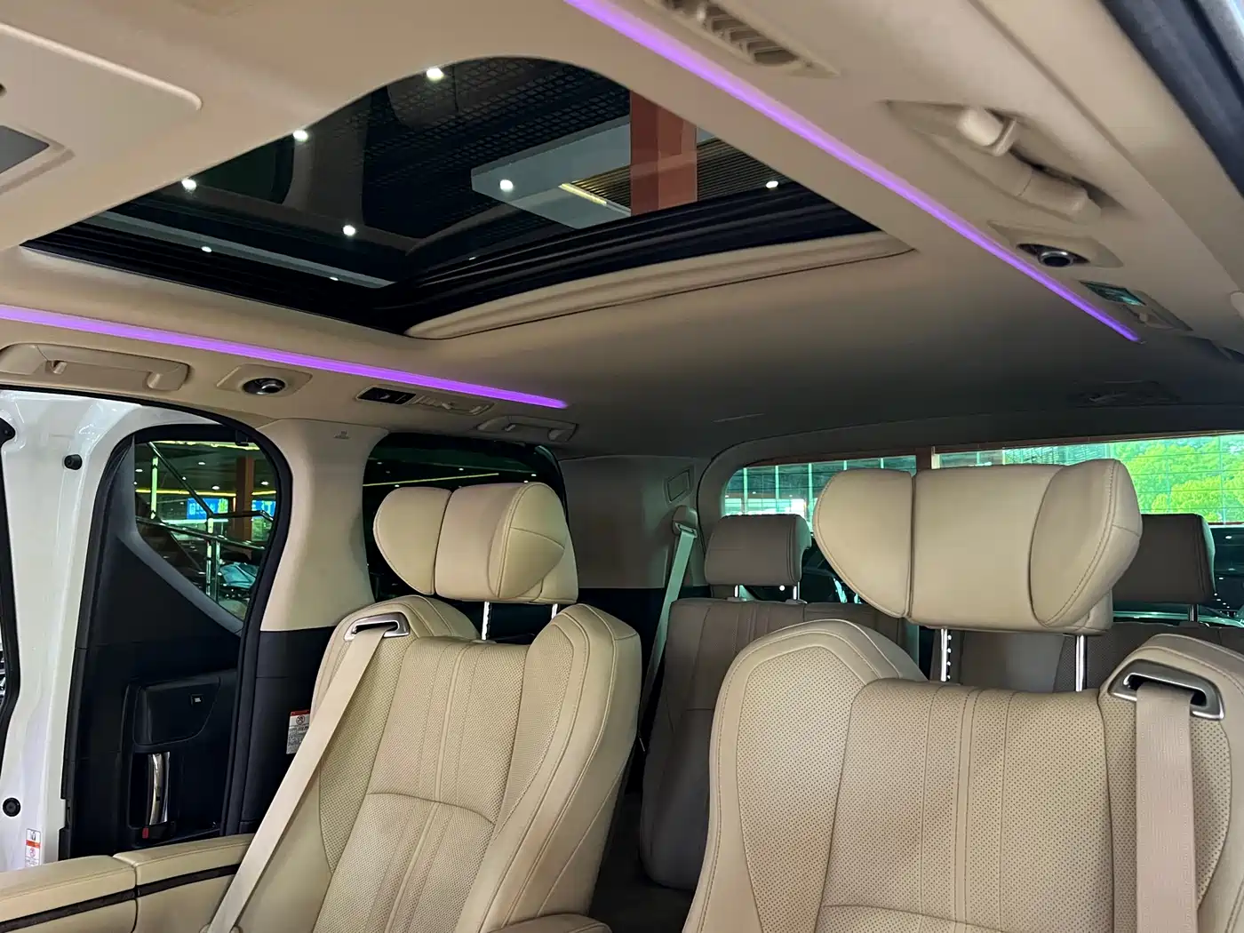 Toyota Vellfire 2021 Crown Hybrid 2.5L HV Premium Edition фото 14