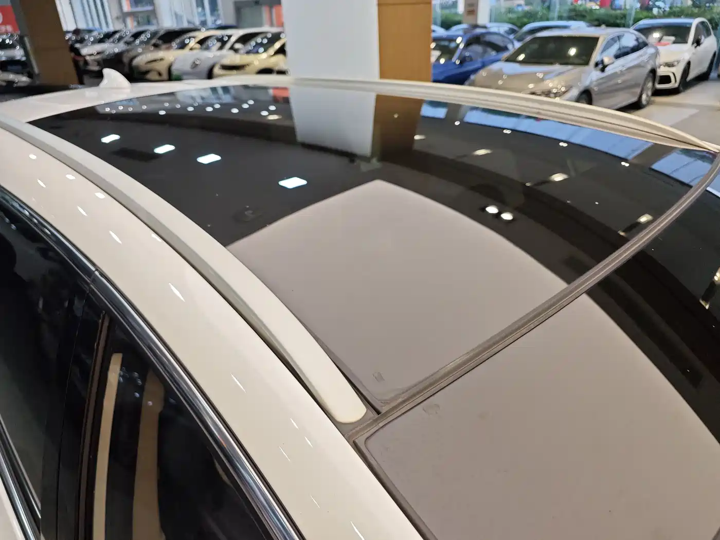 BYD Song MAX 2018 1.5T Automatic Smart Connected Premium 6-Seater фото 34