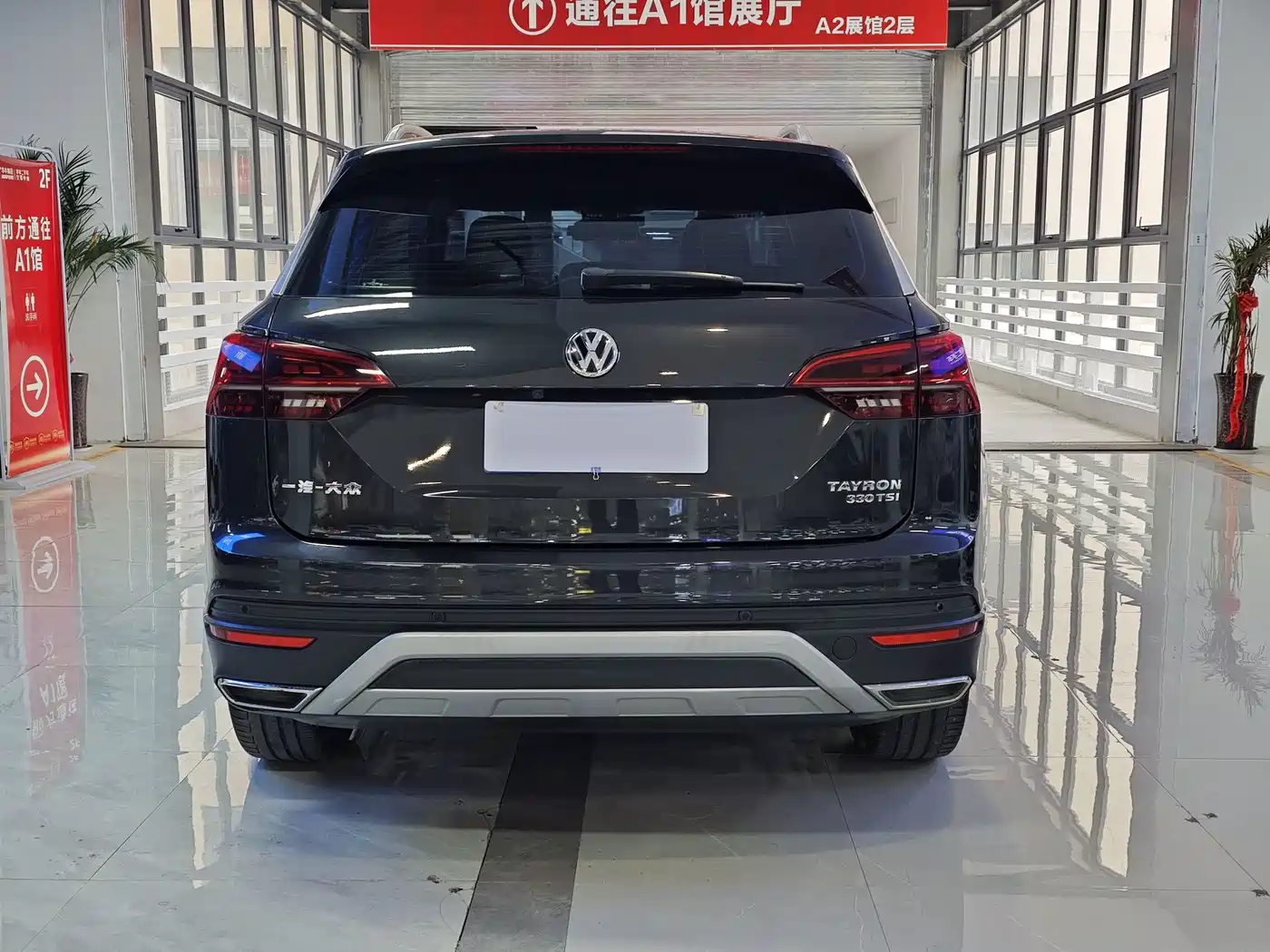 Volkswagen Tayron 2019 330TSI 2WD Luxury China VI фото 5