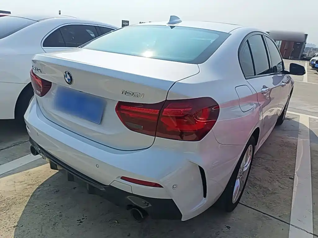 BMW 1 Series 2023 2023 120i M Sport Shadow Edition