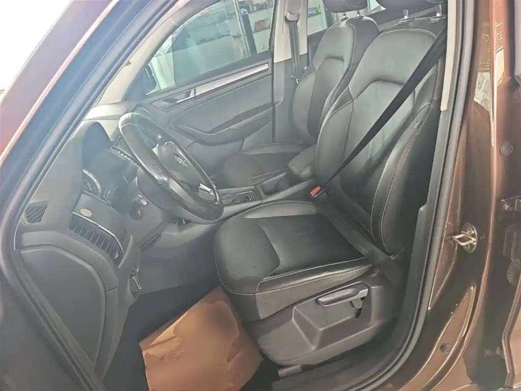 Škoda Kodiaq 2017 TSI330 5-seater 2WD Comfort Edition фото 15