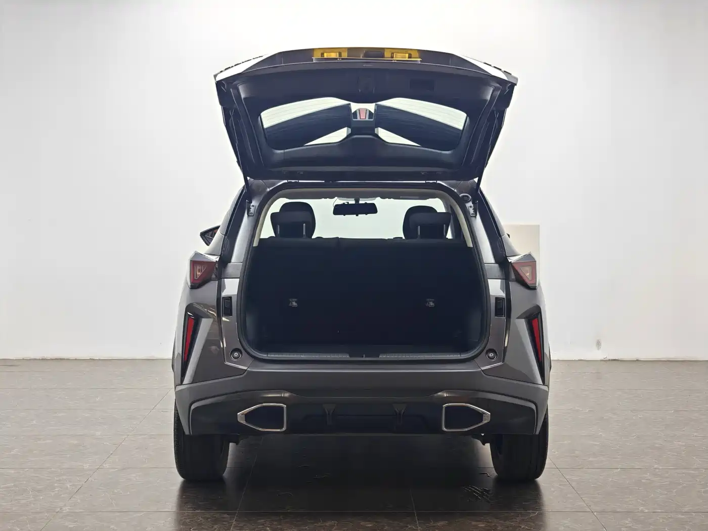 GAC Trumpchi Trumpchi GS3 2023 Shadow Speed 270T Power Acquisition Edition фото 12