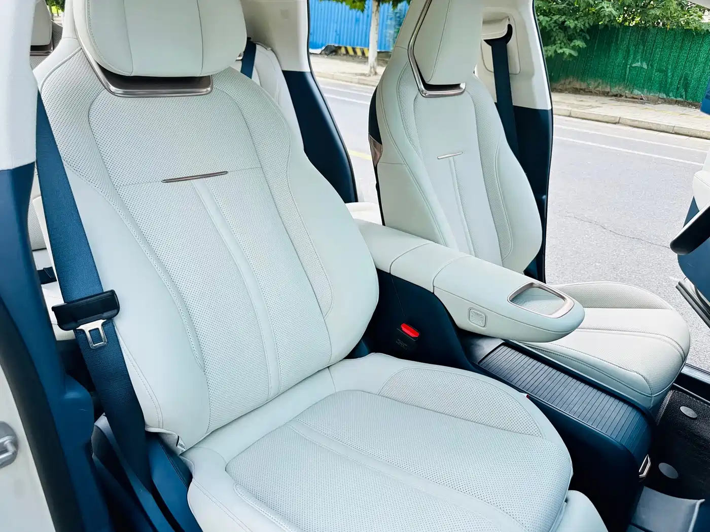 ZEEKR X 2024 2024 Model 4-Seat RWD Version