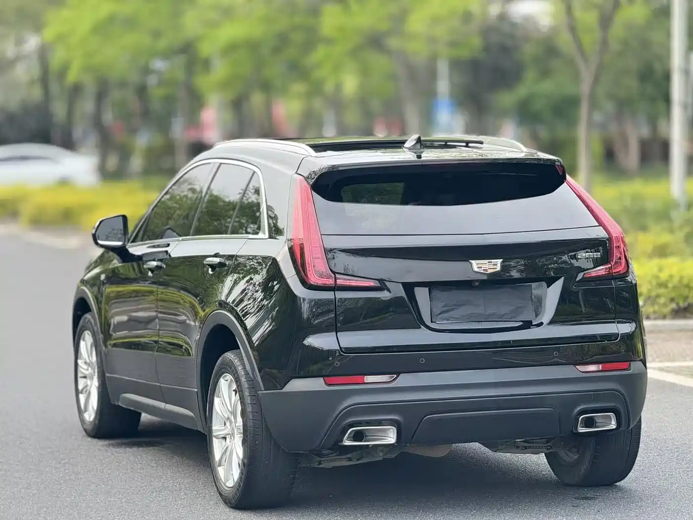 CADILLAC XT4