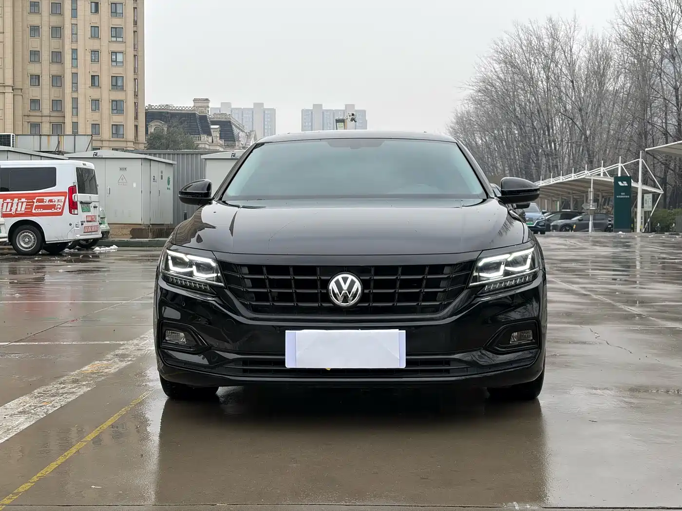 Volkswagen Passat 2019 Model 380TSI Luxury Edition China VI фото 2