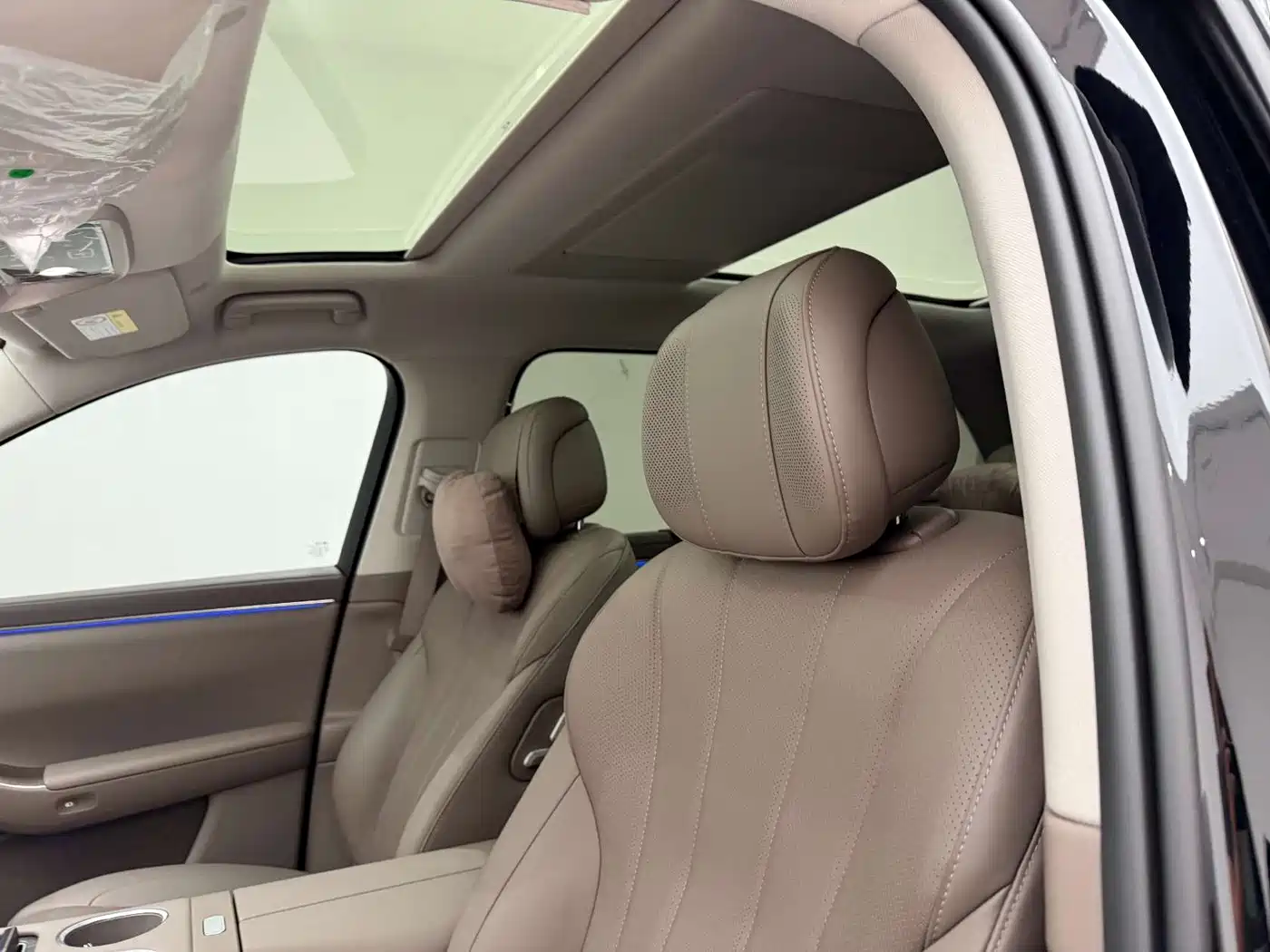 AITO Wenjie AITO M7 2026 Extended Range Ultra AWD 5-Seater фото 13