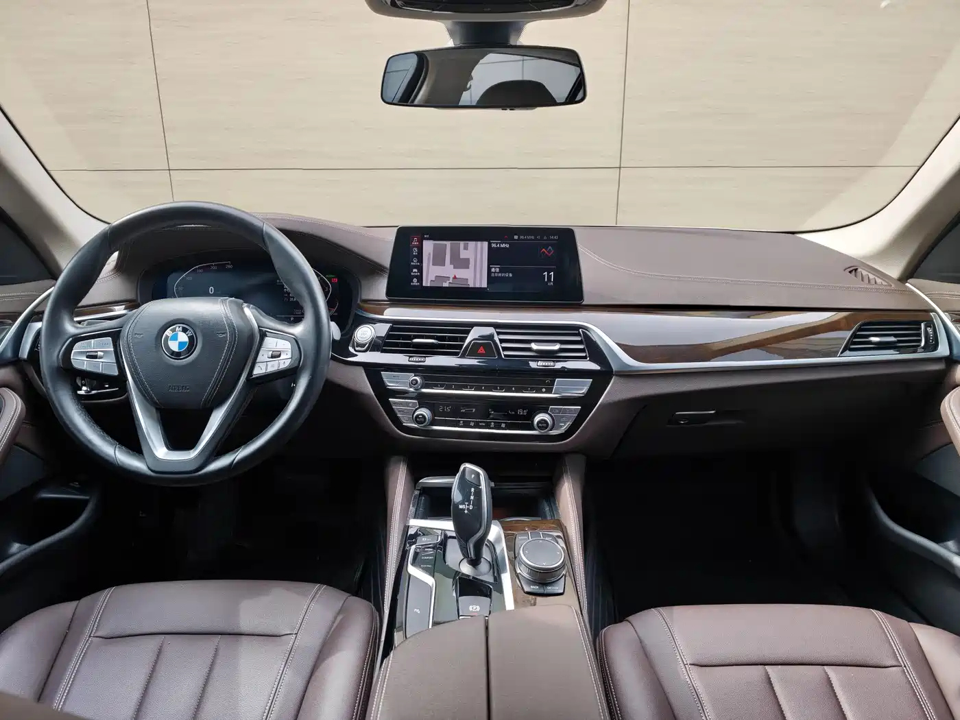 BMW 5 Series 2020 525Li Luxury Package фото 11