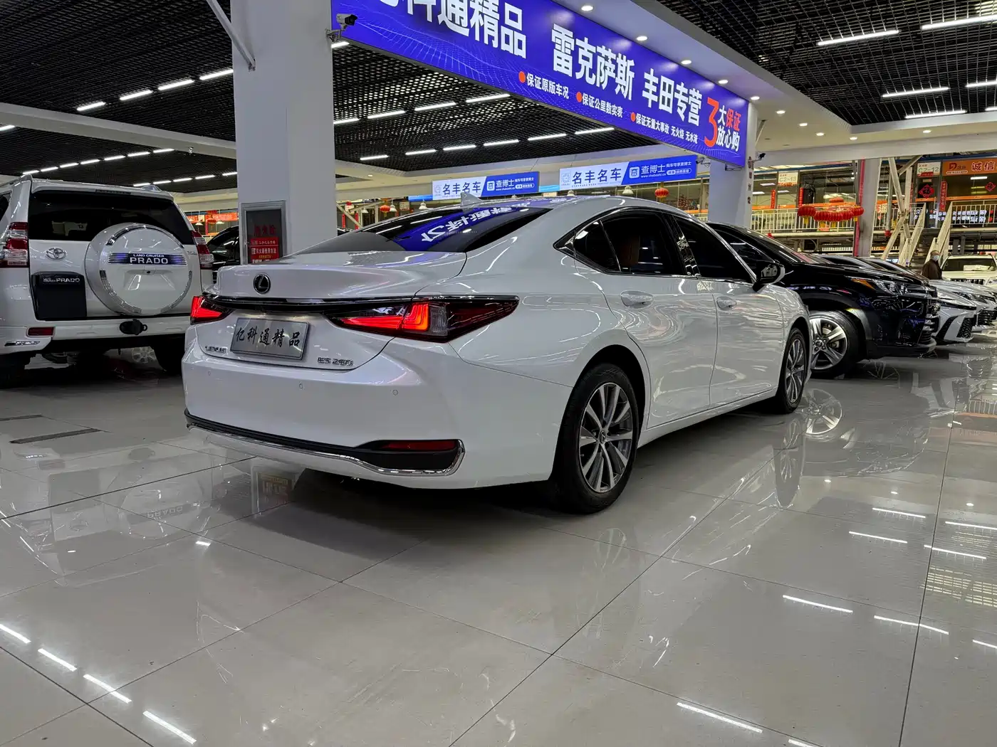 Lexus ES 2020 200 Excellence фото 4