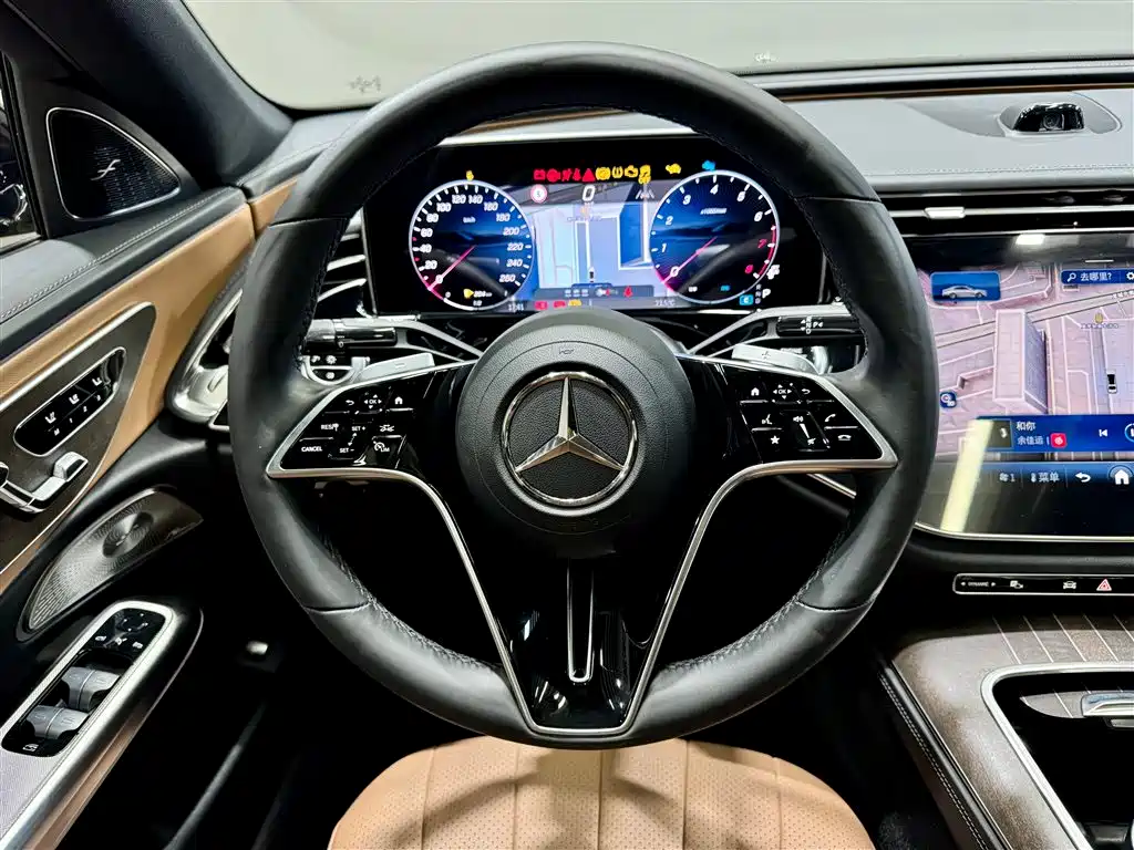 Mercedes-Benz E-Class 2024 Model E 300 L Luxury фото 16