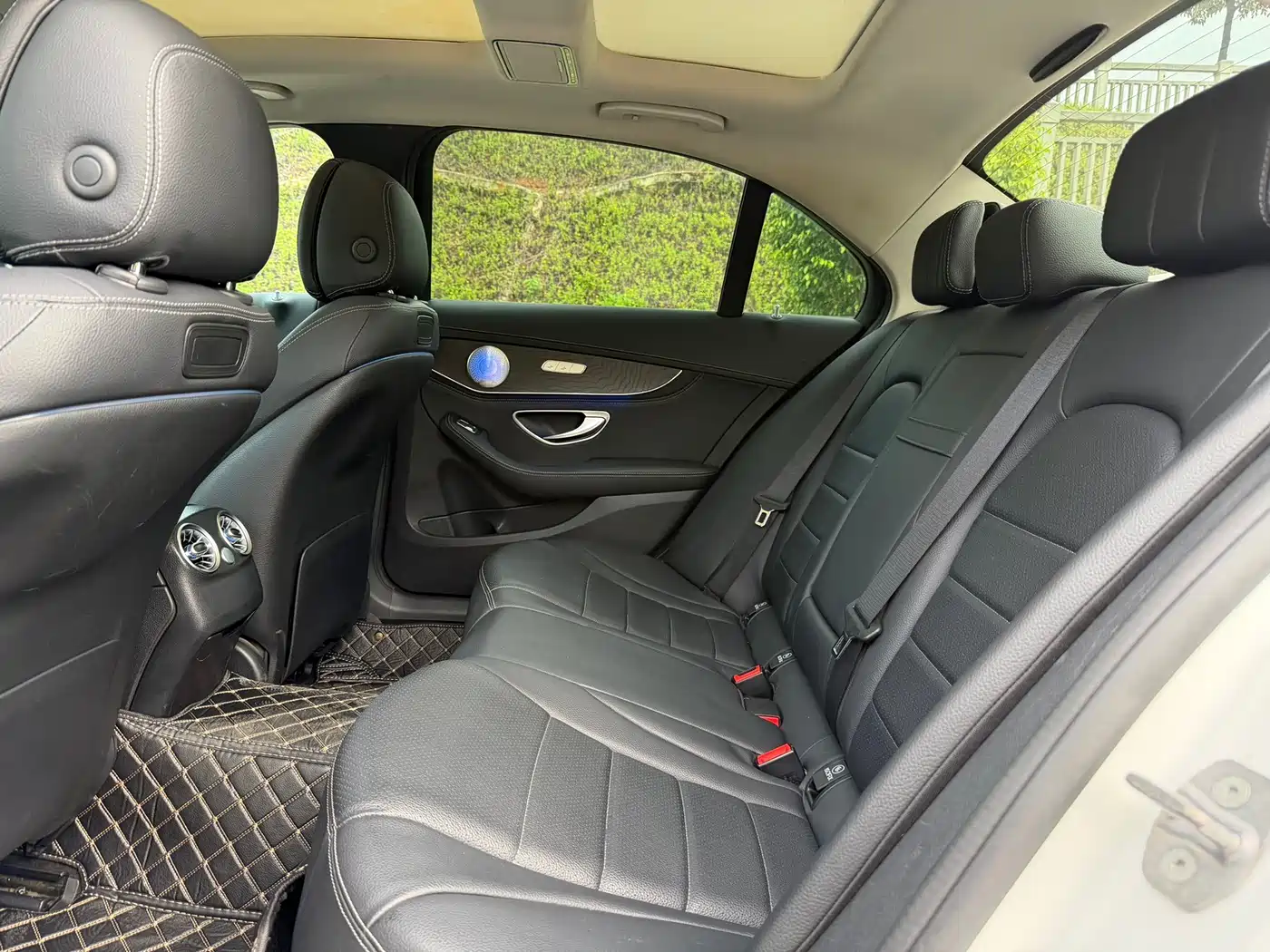 Mercedes-Benz C-Class 2018 C 200 L Sport Edition фото 4