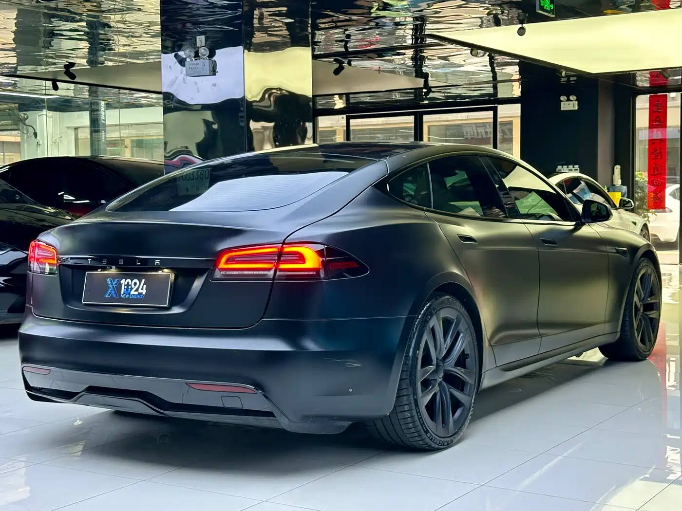Tesla Model S 2023 Dual Motor All-Wheel Drive Edition фото 4
