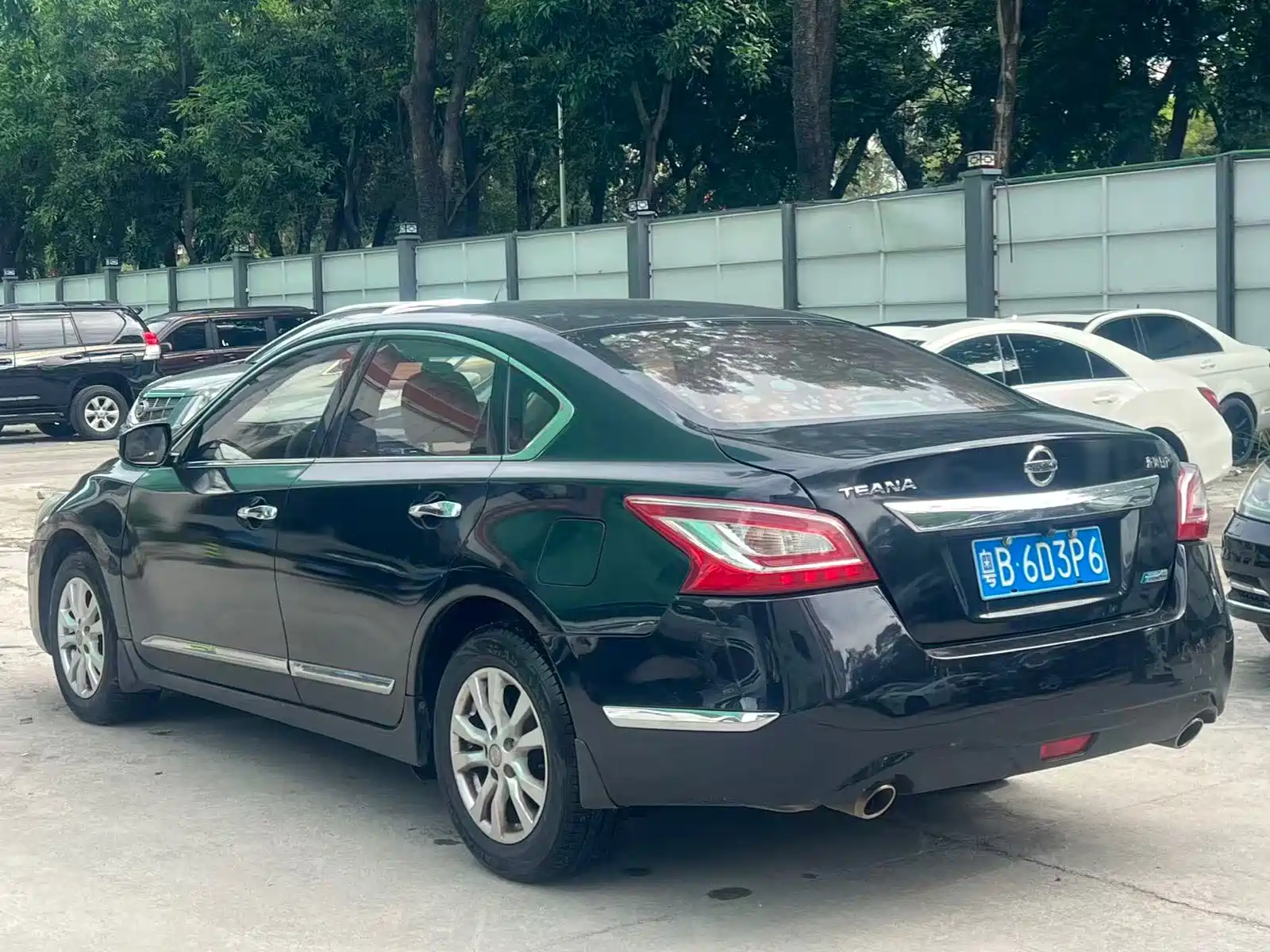 Фото 4 - Nissan Teana