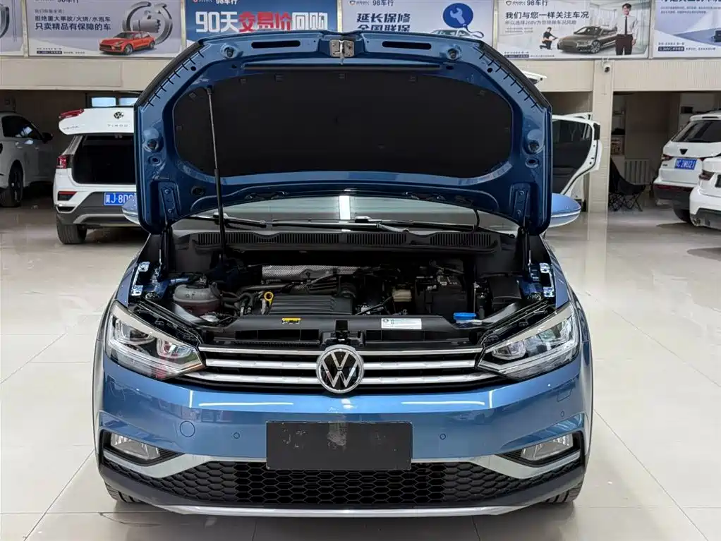 Volkswagen Touran 2022 Touran L 280TSI DSG Frontier Edition 7-seater фото 7