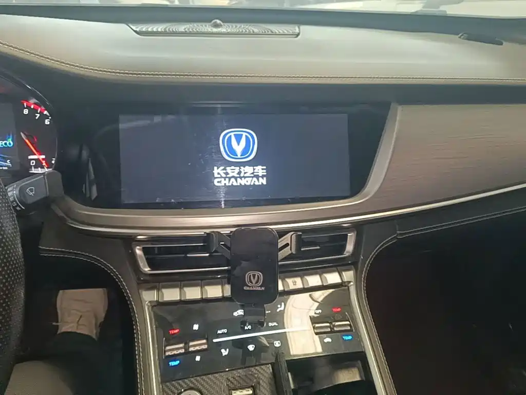 Changan CS85 COUPE 2020 2019 2.0T Auto Sport Edition (China VI)