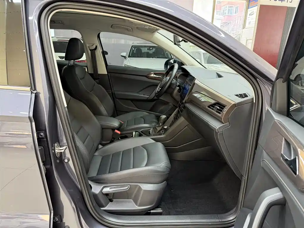 Volkswagen Tharu 2021 280TSI 2WD Luxury Plus фото 16